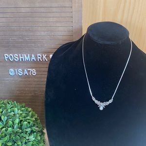 Silver tone necklace